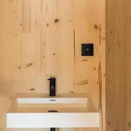 Horská chata Slow Cabin - *